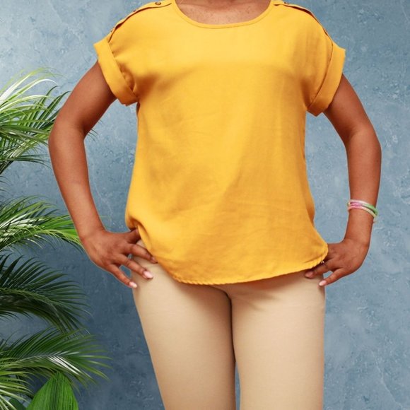 Mileage Women's Size L Short Sleeve Blouse Top Mustard Yellow - Picture 1 of 4